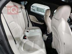 جاگوار F-Pace